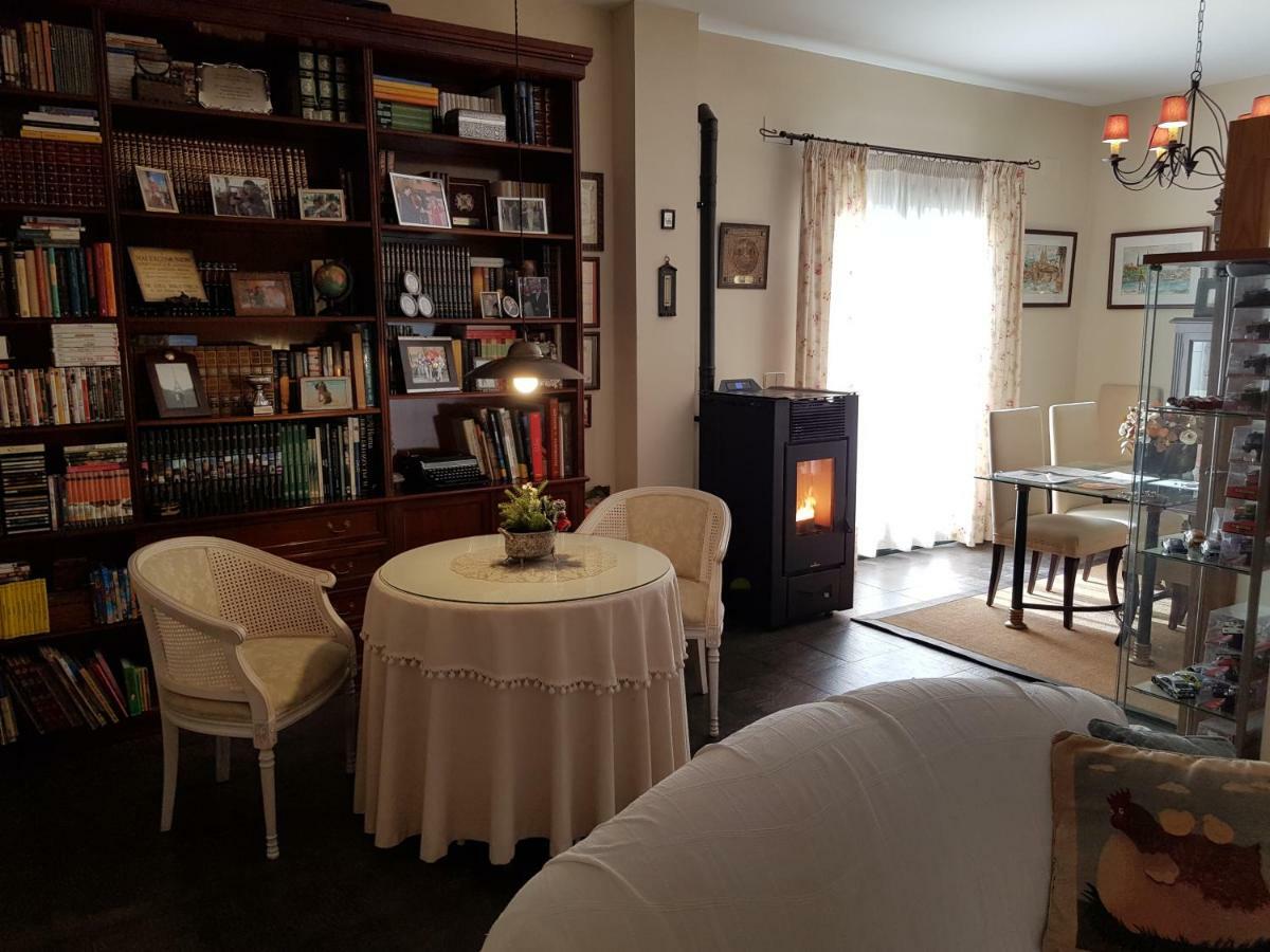 Casa Encantadora Con Piscina Privada Y Chimenea Villa Las Jaras Exterior foto